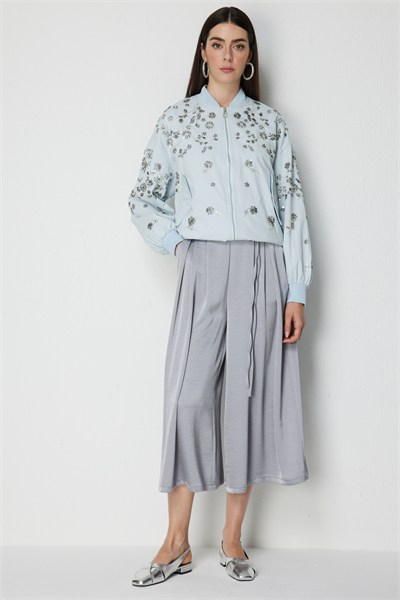 On Boncuk İşlemeli Kapak Cepli Mont MAVI