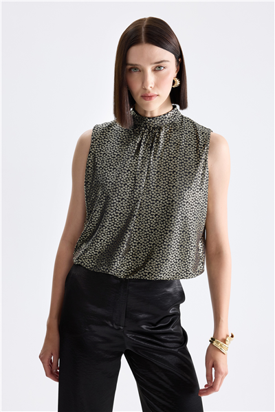 On Çiçek Desenli Kolsuz Crop Bluz Gold