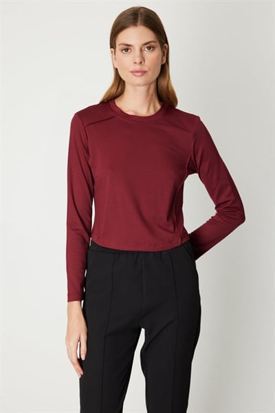 On Dikiş Detaylı Basic Crop Bluz BORDO
