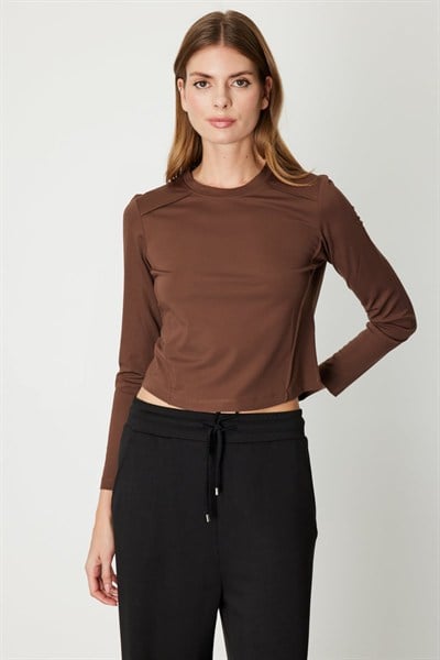 On Dikiş Detaylı Basic Crop Bluz KAHVE