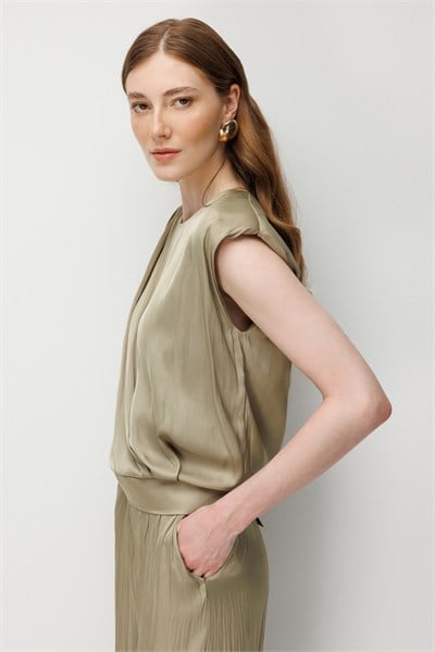 On Drape Detaylı Kolsuz Bluz CAGLA