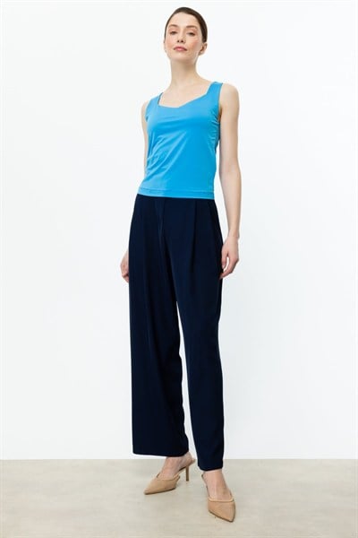 On Kalın Askılı Basic Bluz BLUE