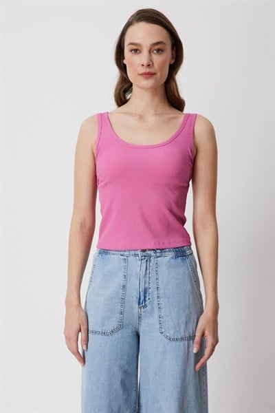 On Kalın Askılı Crop Bluz FUSYA