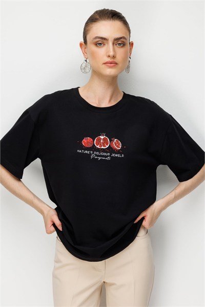 On Nar Baskılı Oversize Pamuk Bluz SIYAH
