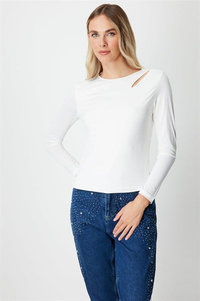 On Omzu Pencere Detaylı Bluz EKRU