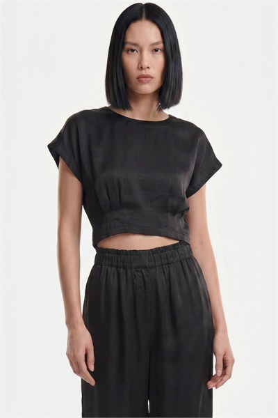 On Pile Detaylı Crop Bluz SIYAH