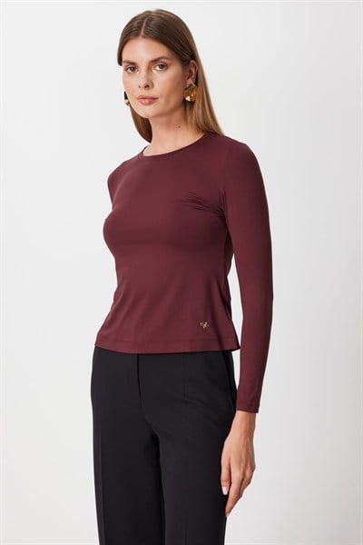On Sıfır Yaka Basic Bluz BORDO