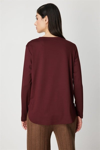 On Sıfır Yaka Basic Bluz BORDO