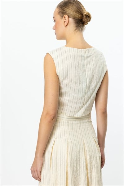 On Sıfır Yaka Çizgili Crop Bluz VANILYA