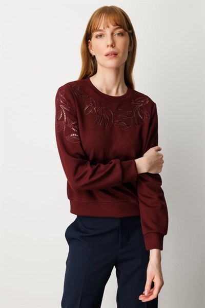 On Sıfır Yaka İşlemeli Sweat Bordo