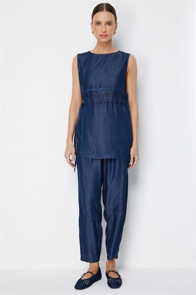 On Süs Düğmeli Dar Paça Pantolon INDIGO