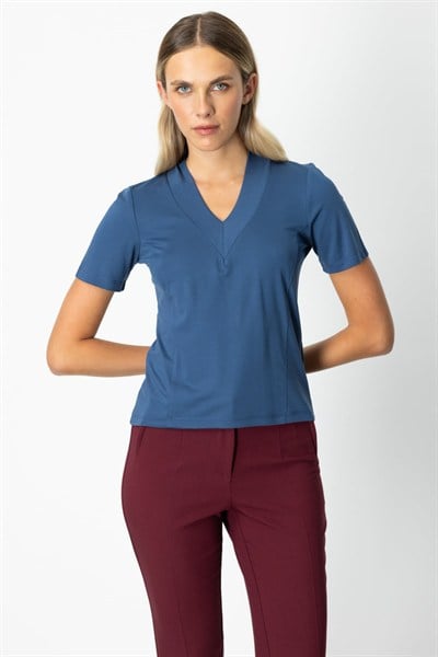 On V Yaka Dikişli Basic Tişört INDIGO
