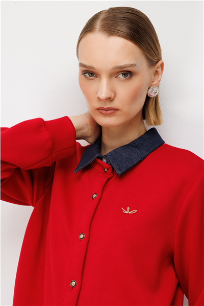 On Yakası Denim Aksesuar Detaylı Hırka Kırmızı