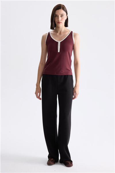 On Yakası Fermuarlı Askılı Basic Bluz Bordo