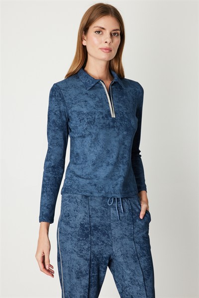 On Yakası Fermuarlı Batik Desenli Bluz INDIGO
