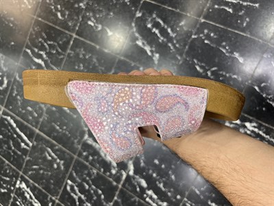 Renk Desen Detaylı  Ortopedik Tabanlı Terlik