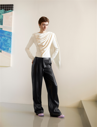 LOVE BLOUSE
