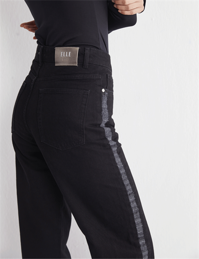 Yüksek Bel Mom Fit Ip Şerit Detaylı Jeans