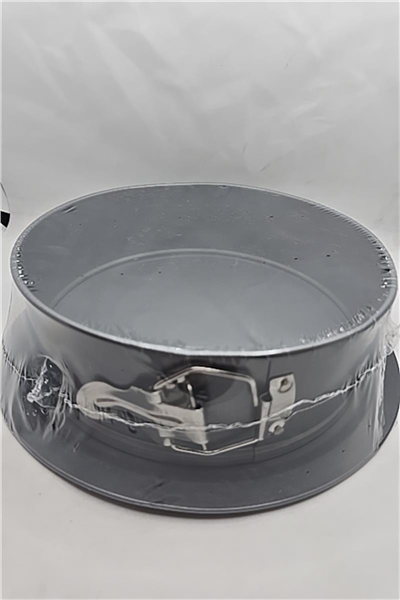 KELEPÇELİ KEK KALIBI 22 CM