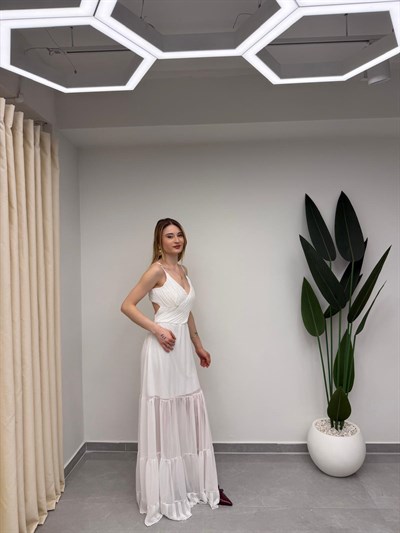 Askılı Sırt Detaylı Şifon Elbise Beyaz