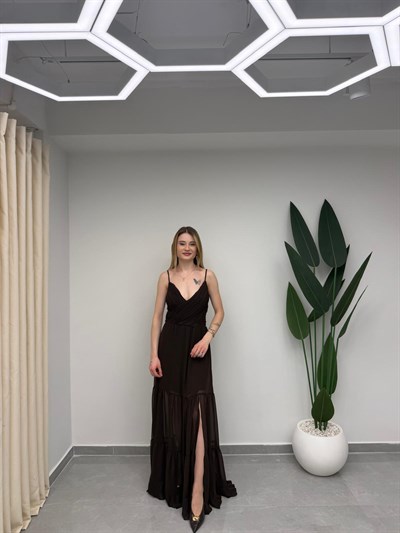 Askılı Sırt Detaylı Şifon Elbise Kahve