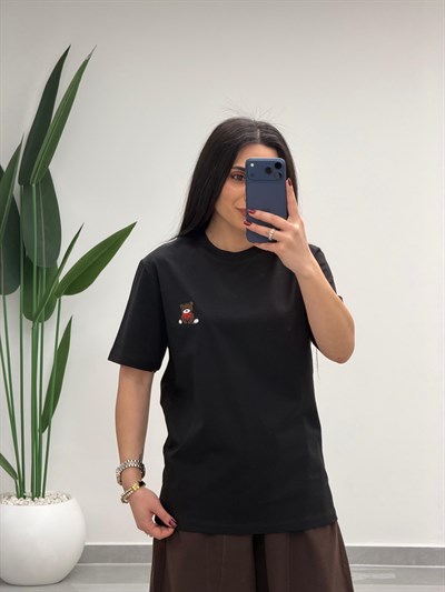 Ayıcık Nakışlı Tişört Siyah