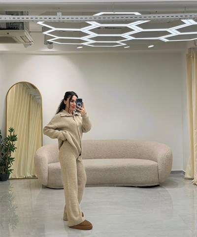 Boğazlı Triko Takım Sütlü Kahve