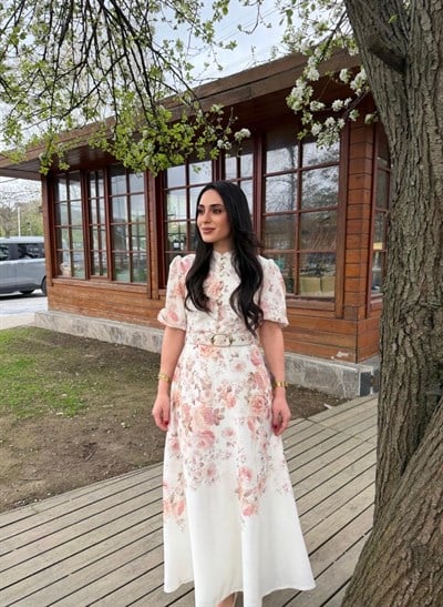 Çiçek Desen Kemerli Elbise