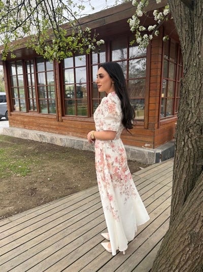 Çiçek Desen Kemerli Elbise