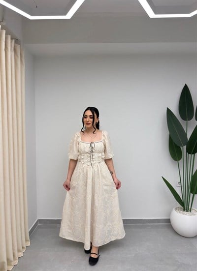 Dantel Detaylı Brode Elbise Bej