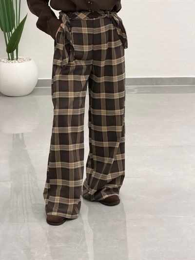 Fular Detaylı Marka Model Ekose Pantolon Kahve