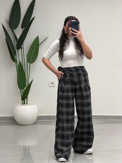 Fular Detaylı Marka Model Ekose Pantolon Siyah