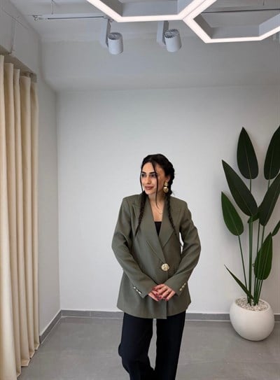 Gold Düğmeli Blazer Ceket
