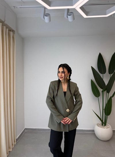 Gold Düğmeli Blazer Ceket