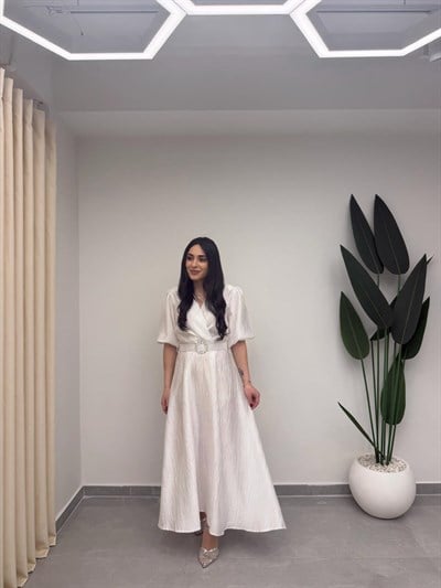 Işıltılı Kemerli Kruvaze Elbise Beyaz