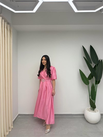 Işıltılı Kemerli Kruvaze Elbise Pembe