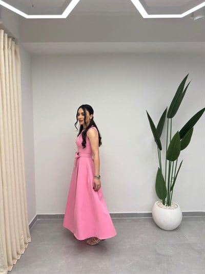 Kolsuz Kemerli Elbise Pembe