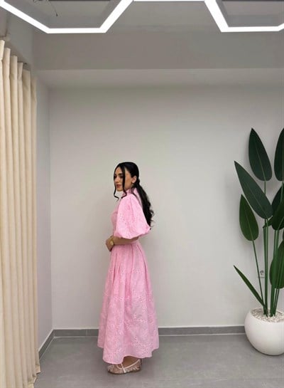 Nakışlı Balon Kol Kemerli Elbise Pembe