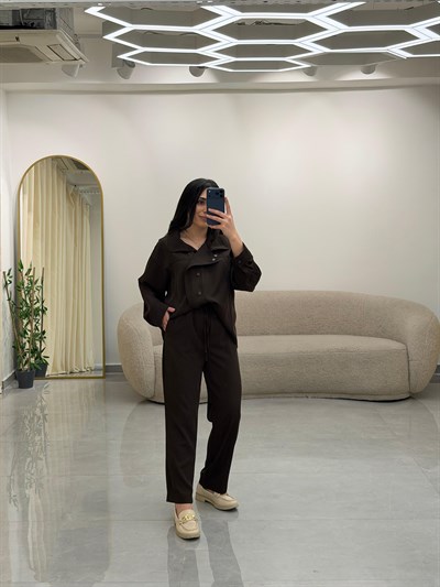 Önü Çıtçıt Detaylı Takım Kahve