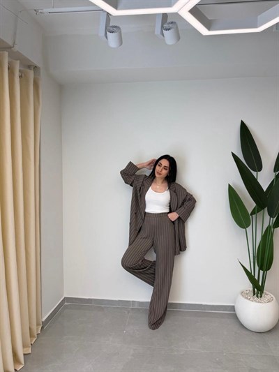 Saten Çizgili Pantolon Ceket Takım Kahve