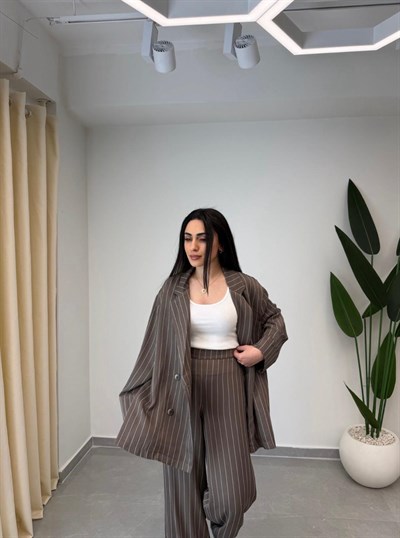 Saten Çizgili Pantolon Ceket Takım Kahve