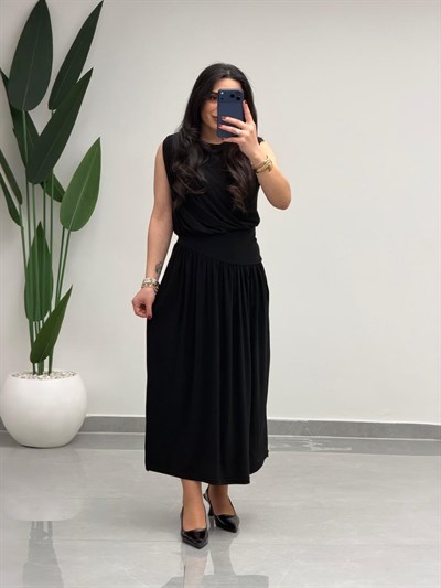 Sıfır Kol Belden Oturtmalı Elbise Siyah