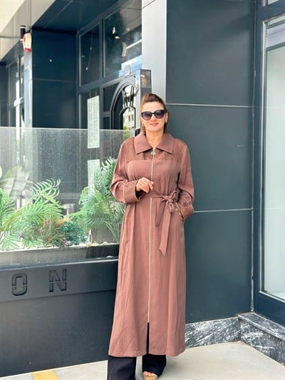 File Detaylı Tam Boy Kap Kahverengi