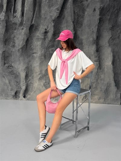 Atkı Detaylı T-shirt Pembe