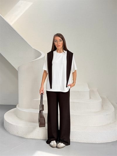 Atkı Detaylı T-shirt ve Pantolon Takım kahve