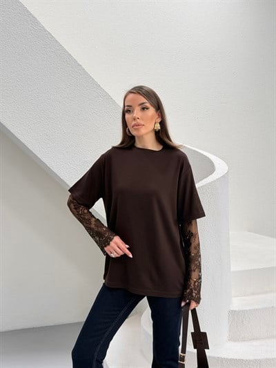 Kolları Dantel Detaylı T-shirt kahve