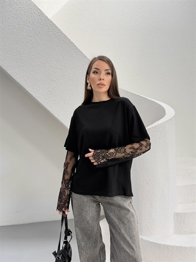 Kolları Dantel Detaylı T-shirt siyah