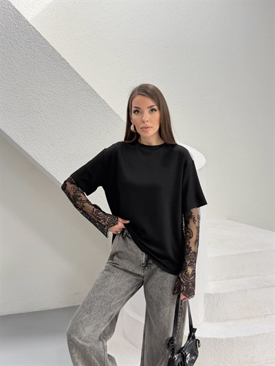 Kolları Dantel Detaylı T-shirt siyah