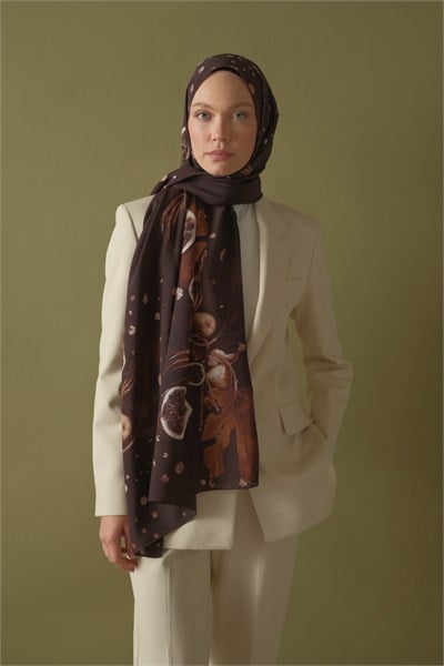 Tîn - Kahverengi | %100 Krep İpek Şal · 70 × 190 cm