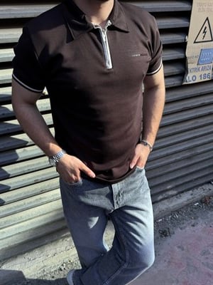 Kahve Regular Yarım Fermuarlı T-Shirt